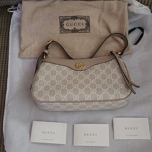 Gucci ophidia small schoulder bag .